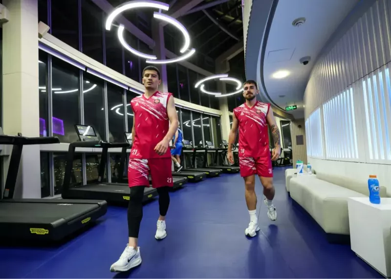 تراکتور به سوی جدال صد هزار دلاری (عکس)