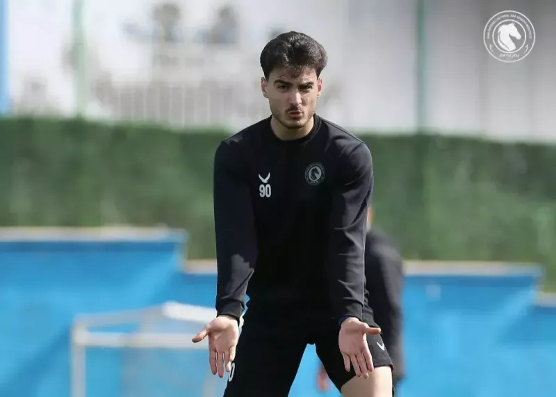 کسری طاهری در تمرینات گروهی پیکان!