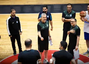 شاهین‌طبع استقلال را برای قهرمانی تمرین داد