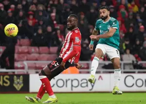 ادعای جنجالی در انگلیس: کرنرها پاس گل نیستند!