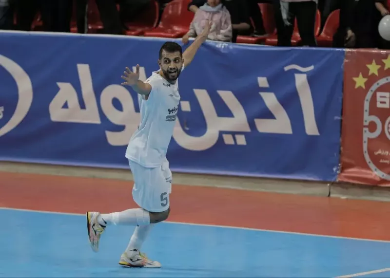 مدافع ملیپوش، الکلاسیکو بازترین سالنیباز ایران