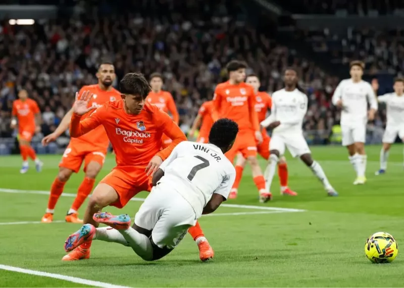 جنجال داوری روی دبل پنالتی وینیسیوس