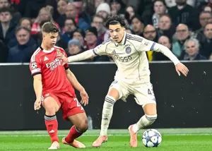 آراتِ بلژیکی هلند را به آتش کشیده است!