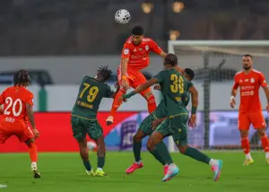 برد عجمان به ضرر فرهاد مجیدی!