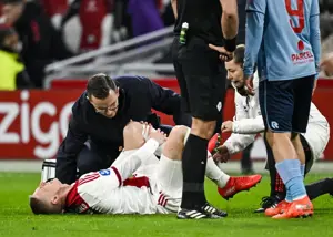 مصدومیت دلخراش زینچنکو پس از سه دقیقه!