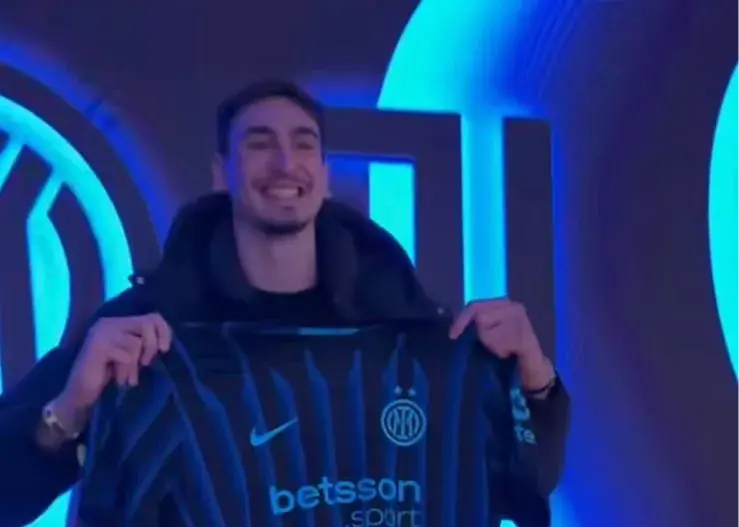 بهترین والیبالیست دنیا دیوانه اینتر است(عکس)