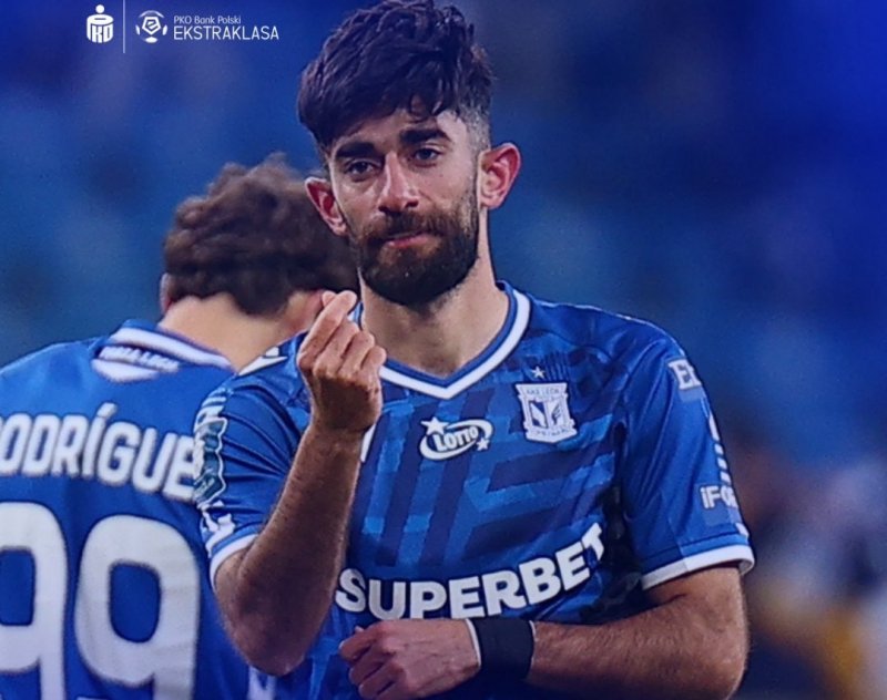 لخ پوزنان مشتاق به حفظ ستاره ایرانی