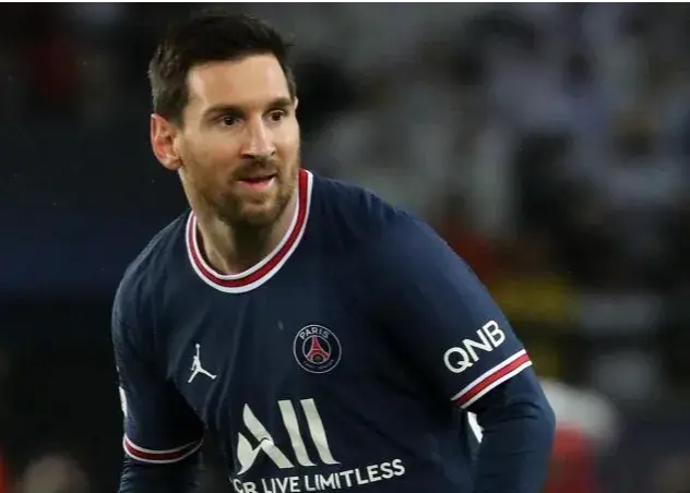 مسی را تعویض کردم، گفت باید اجازه می‌گرفتی!