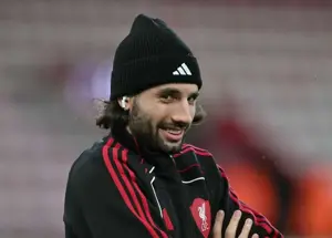 کار گذاشتن فیوز بمب تابستانی: تماس رئال با سوبوسلای