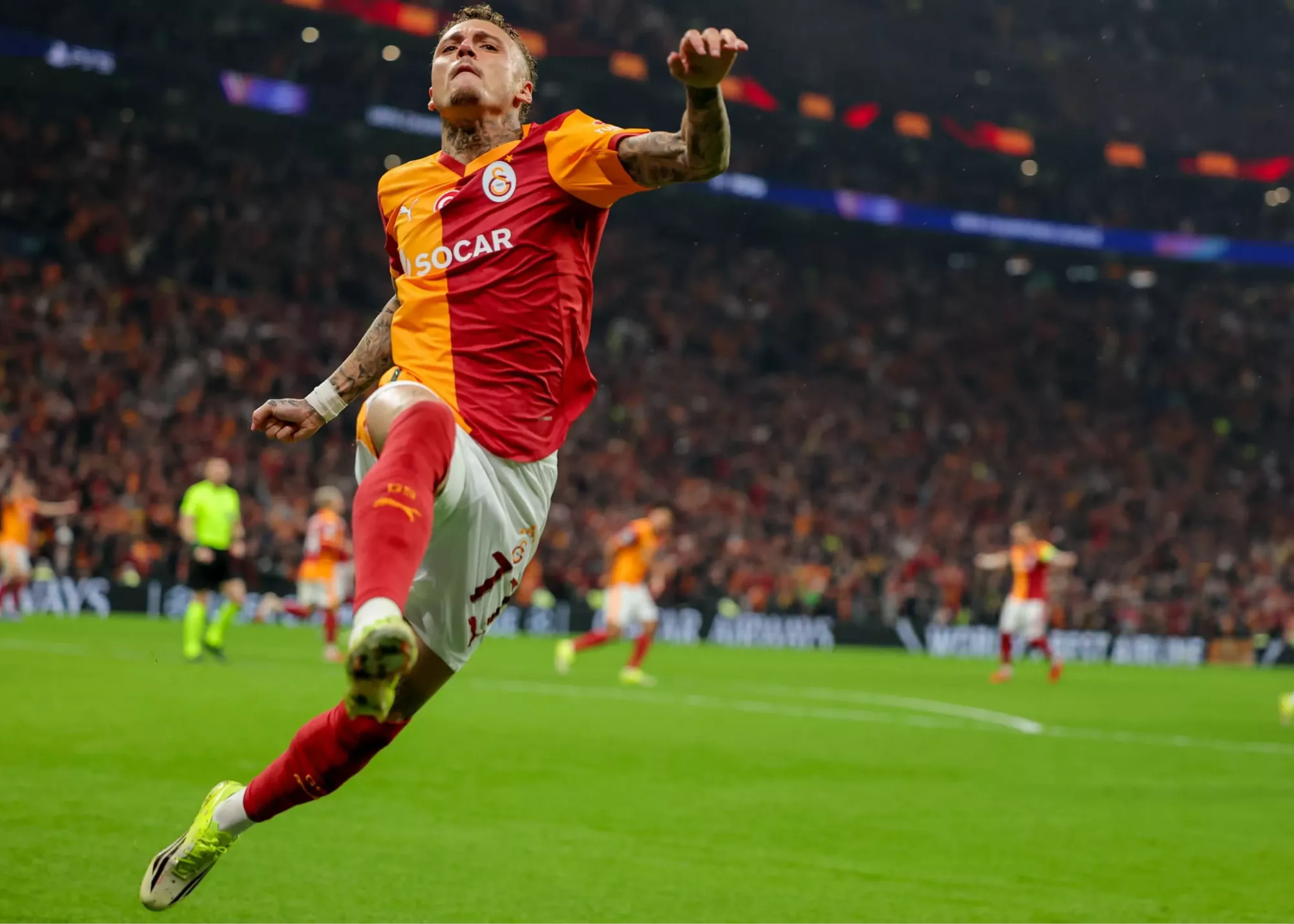 شب تاریخی استانبول: عجیب‌، دراماتیک، جنون‌آمیز