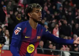 آرنائو مارتینس: مردی که یامال را خفه کرد!