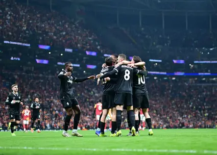 زلزله 60 ثانیه‌ای استانبول: توپ را کاشتند و گل کردند!