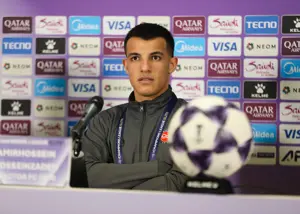 حسینزاده بهترین بازیکن زمین شد