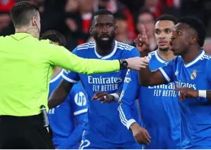 جنجال در لیسبون: بازی رئال قطع شد