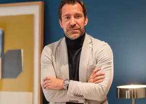 مسی روی بنر جنجالی علیه خوان لاپورتا! (عکس)