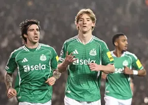 پوکر در باکو: گوردون آذربایجان را به آتش کشید