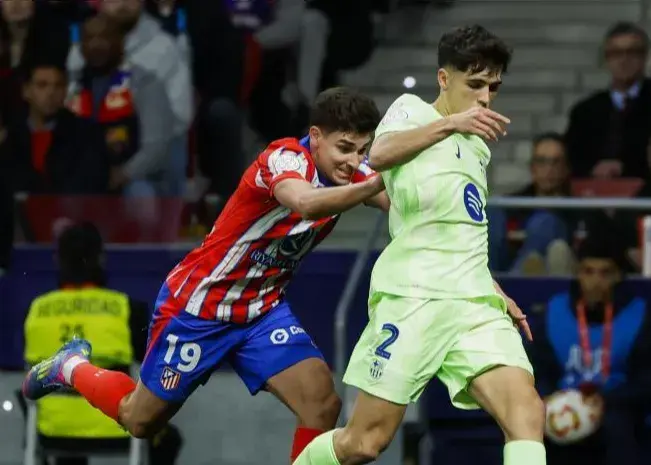 آتش دوباره در رختکن اتلتیکو: بارسا بی‌خیال نمی‌شود