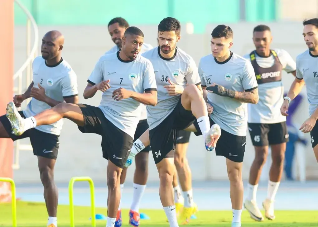 حمایت باشگاه از فرهاد مجیدی: هنوز کار داریم