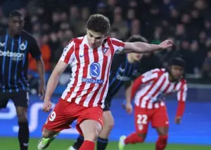 مهاجم جذاب تکذیب کرد: با بارسا حرف نزدیم