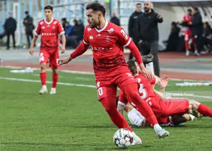 اورونوف آخرین مهره پرسپولیس برای فرار از کابوس