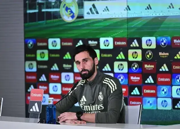 آربلوا: اگر وینی بیرون می‌رفت همه زمین را ترک می‌کردیم