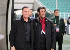 مدیر سابق پرسپولیس در آغوش اوسمار