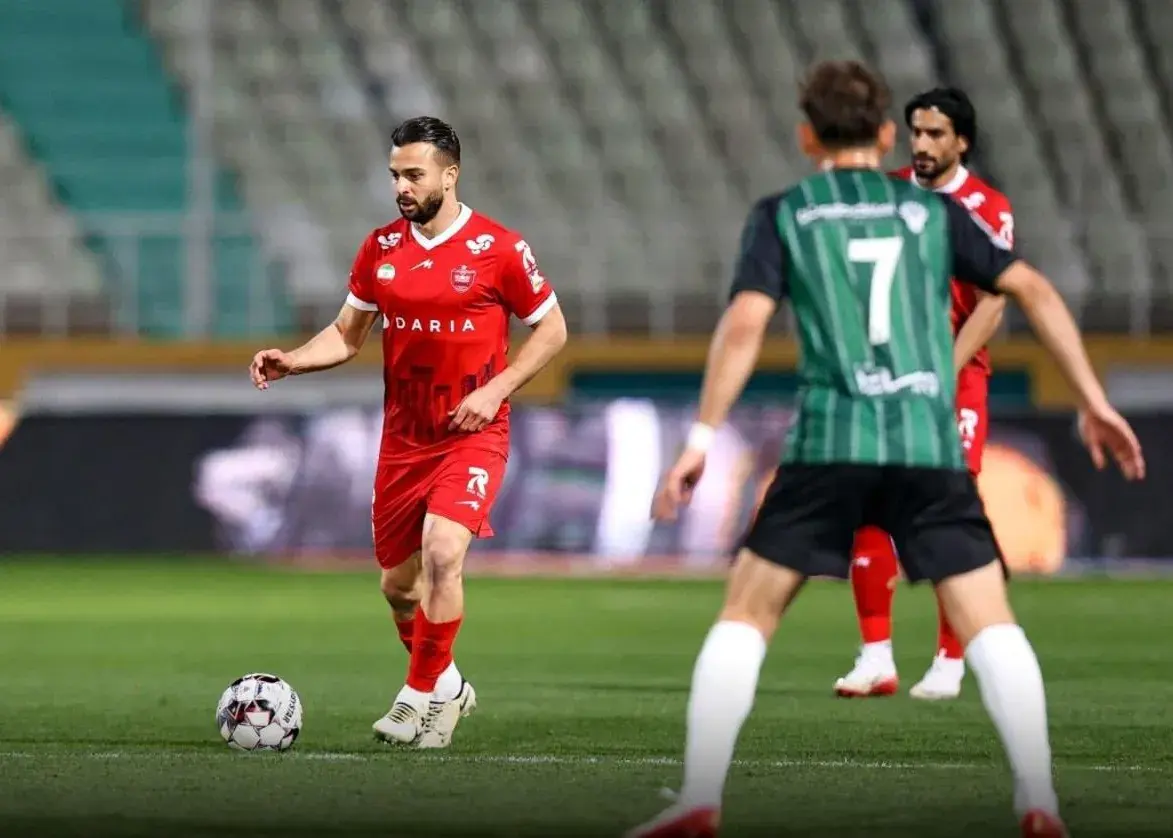 لو رفتن اعتراض سروش روی نیمکت پرسپولیس