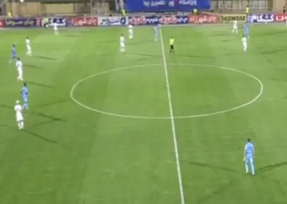 گل‌گهر سند رو کرد: گل اول چادرملو آفساید! (عکس)