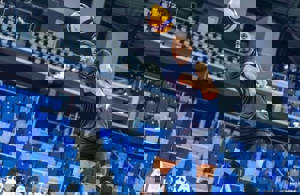 غول لهستانی مشتری کاپیتان سابق ایران 