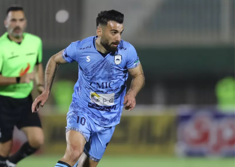 صدور ویزای آمریکا در یزد! (عکس)