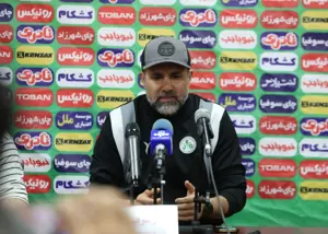 نصرتی: دلم برای بازیکنانمان می‌سوزد، همین!