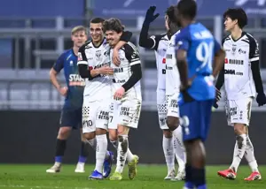 شکست یاران جهانبخش با کامبک عجیب