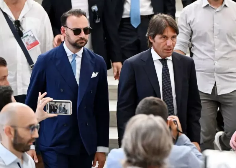 اعتراض شدید ناپولی به داوری: مضحک و شرمآور!