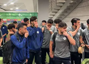 عجیب‌ترین اعتراض تاریخ فوتبال ایران (عکس)