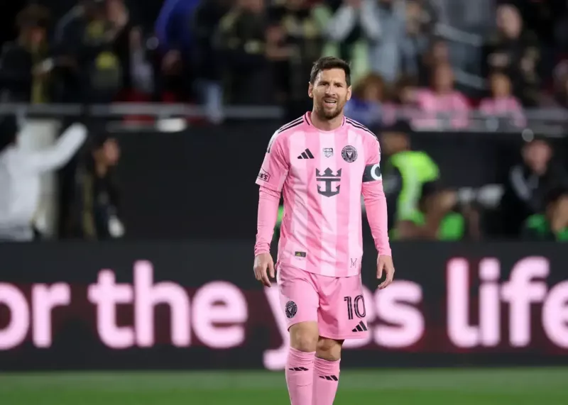 شکست تلخ: مسی جلوی سون کم آورد