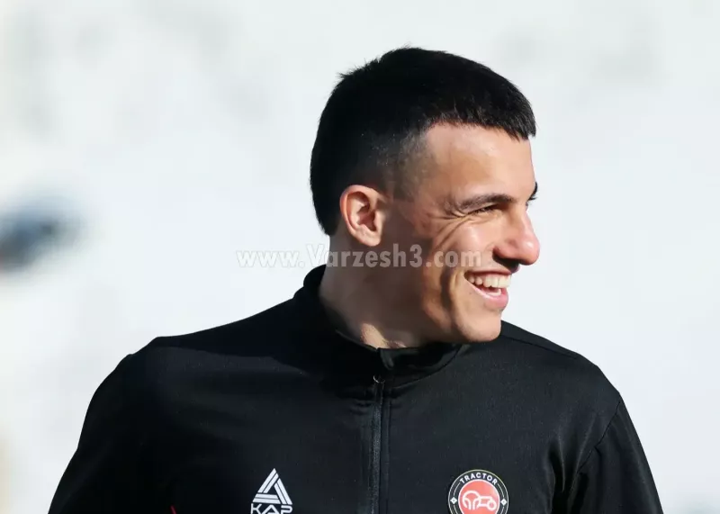 آقای گل و کاپیتان در استانبول همراه تراکتور