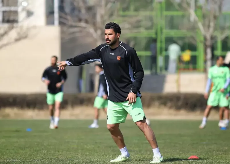 استقلال باید از ایمان عبور کند!