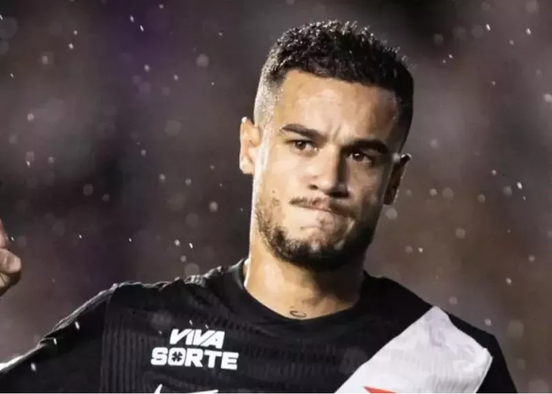 کوتینیو آنقدر فحش خورد تا قراردادش را فسخ کرد