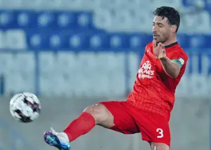 خلیلزاده: با شمشیر به استادیوم آمده بودند!