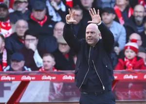 اعتراف صادقانه اشلوت: شانس آوردیم بردیم!