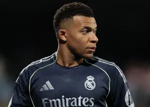 کلاس درس وینی و آردا گولر برای امباپه!