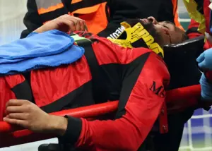 ستاره میلان از زمین یکراست راهی بیمارستان شد!