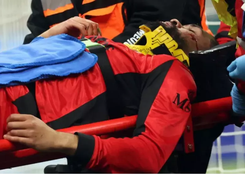 ستاره میلان از زمین یکراست راهی بیمارستان شد!