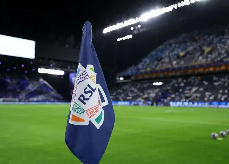 خاموشی ۲۰ دقیقه‌ای در لیگ عربستان: عذرخواهی اداره برق