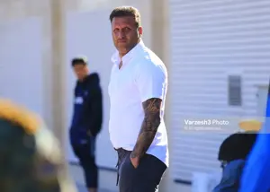 بنگر: کاپیتان‌ها پرسپولیس را جمع کنند