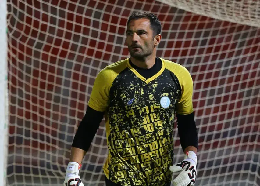 فاز جدید یک رقابت کهنه در استقلال(عکس)