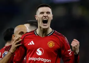 به قهرمان منچستریونایتد شدن افتخار می‌کنم