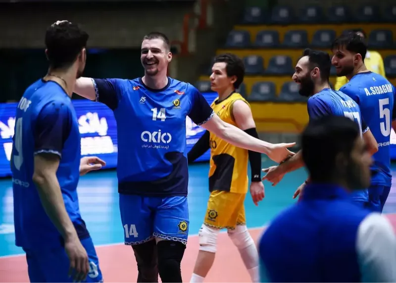 حالا عرشیا به‌نژاد بیشتر به من پاس می‌دهد 