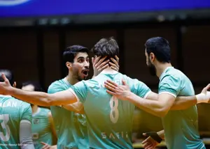 پرافتخارترین تیم ایران رسما مدعی قهرمانی شد  