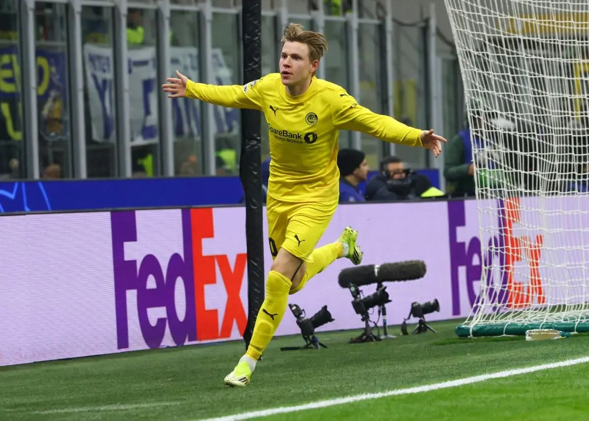 اشتباه وحشتناک مدافع اینتر در لیگ قهرمانان